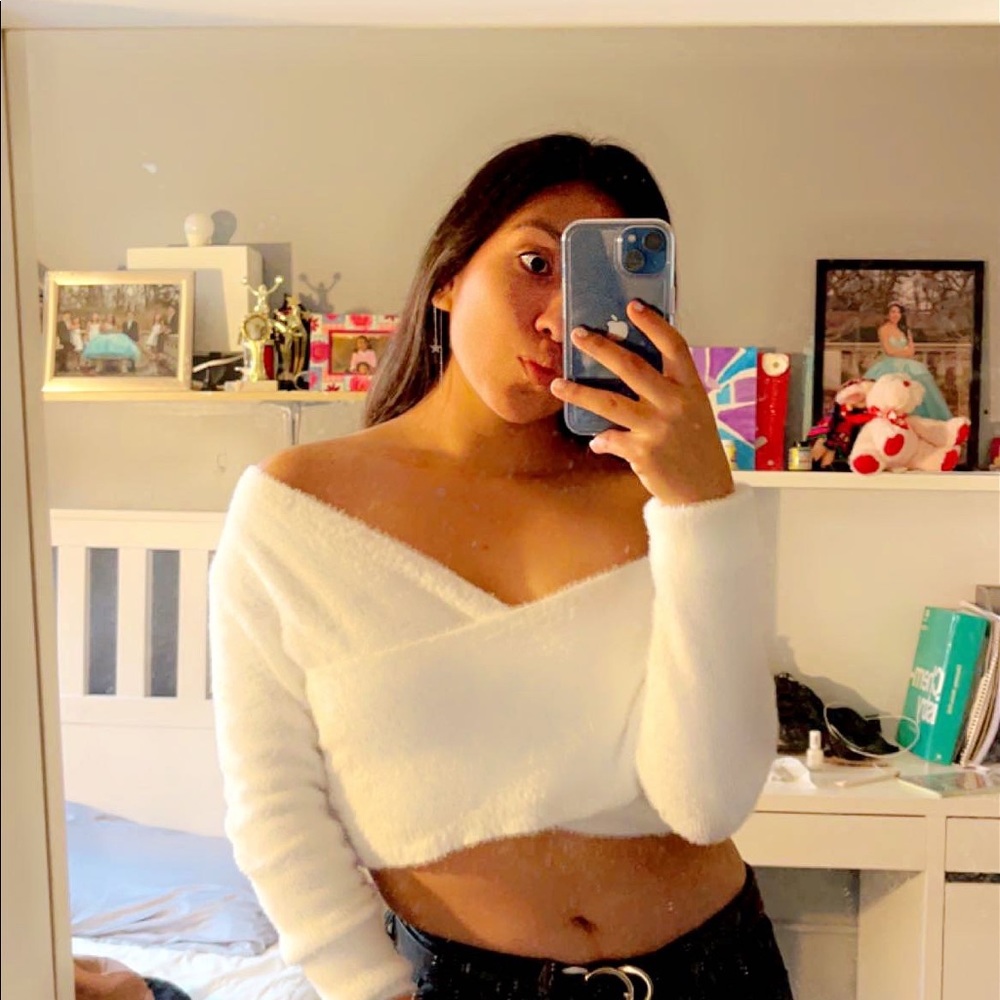 White comfort off shoulder sweater